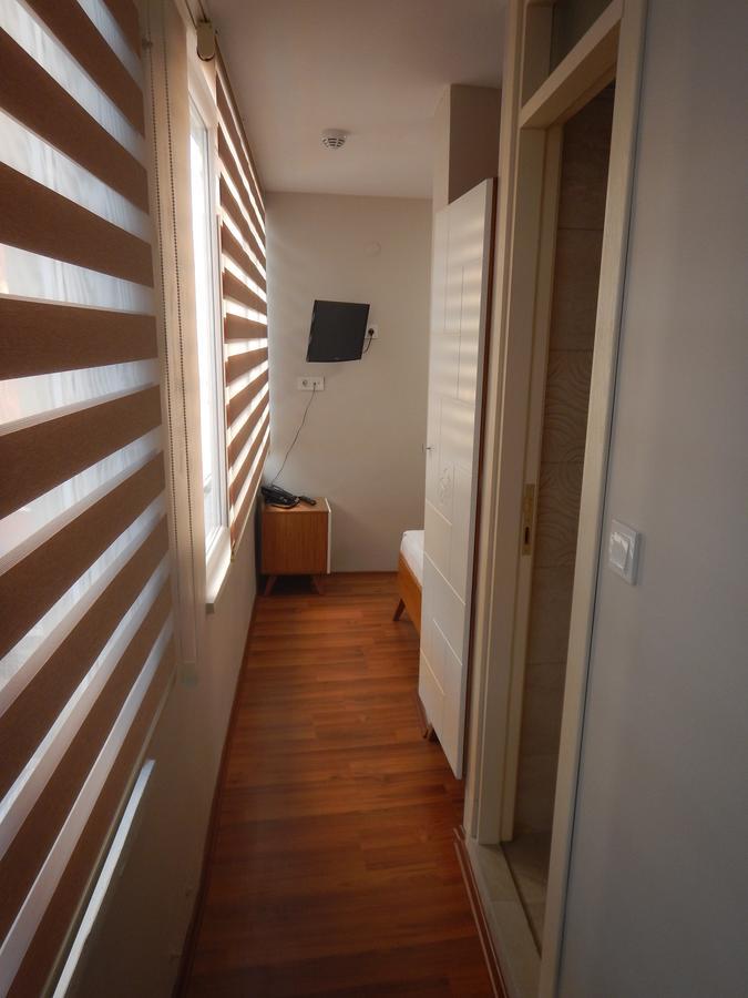 Ipek Hotel Балыкесир Экстерьер фото